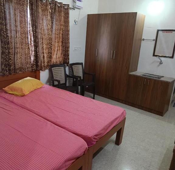 בית מלון כפרי Sri Lakshmi Residency