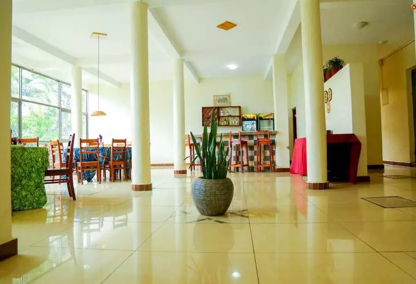 Lakefront Hotel Entebbe