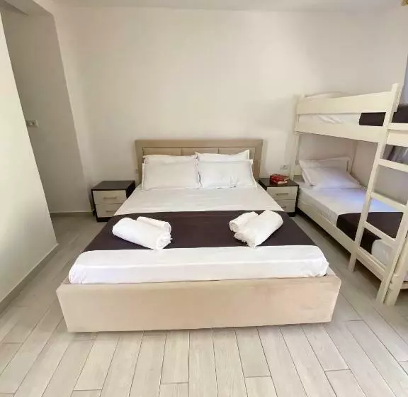 پانسیون Sunny Guest House