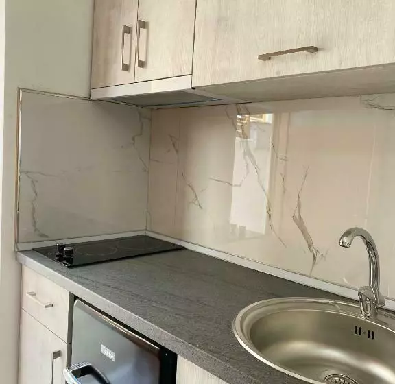 پانسیون Sunny Guest House