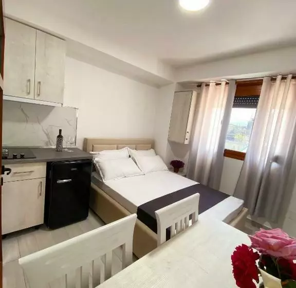پانسیون Sunny Guest House