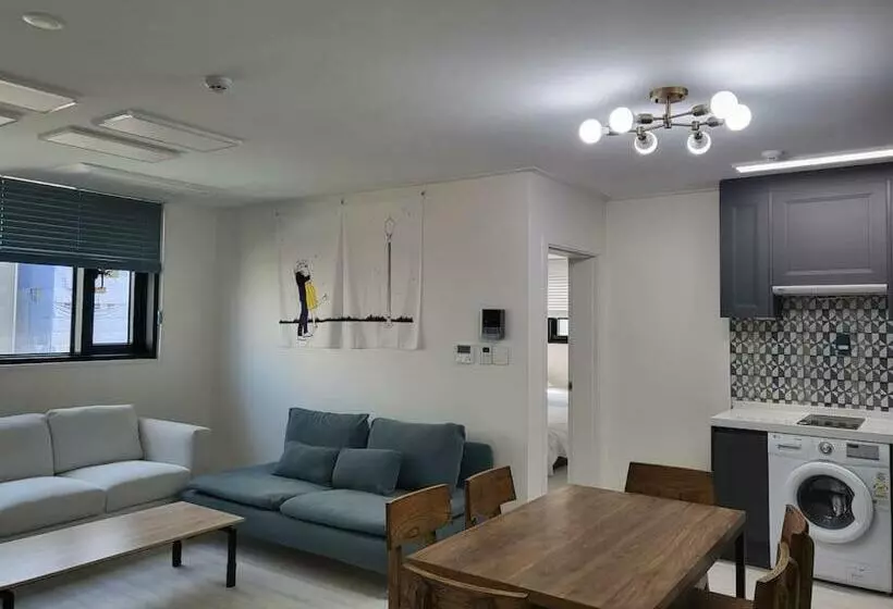 Xeromine Hostel Dongdaemun