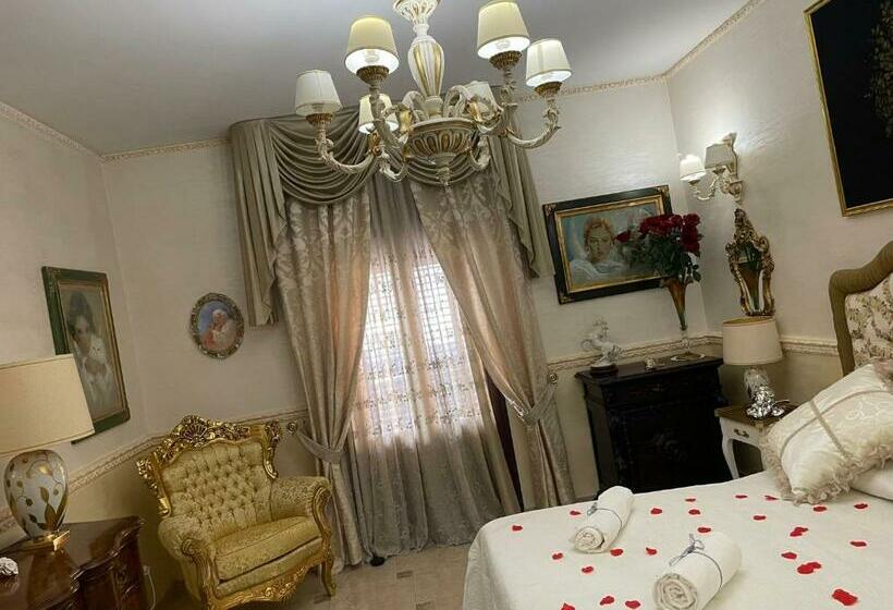 تختخواب و صبحانه Regina Suite