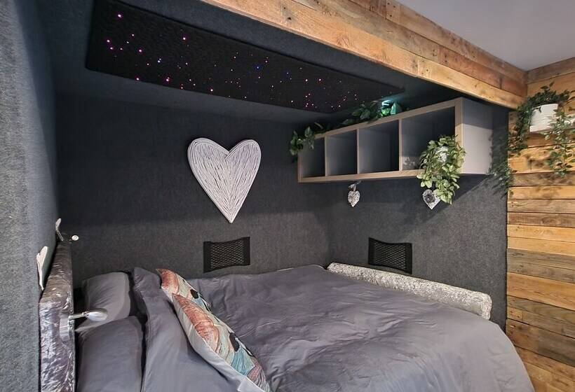 Birdsong Lodge Peaceful Dog Friendly