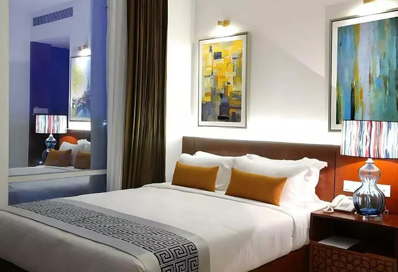 هتل Empyrean Dhaka City Centre