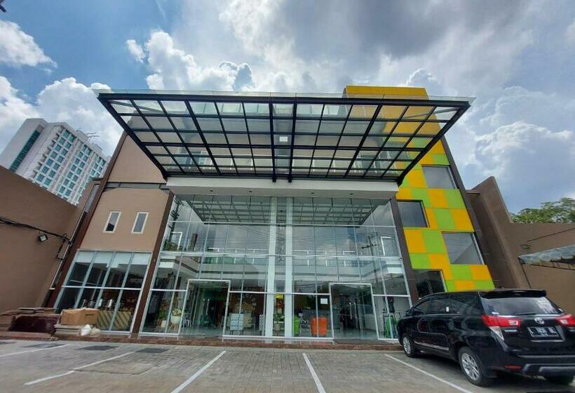 فندق Rumah Familiku 1 Syariah