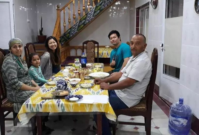 پانسیون Nastarin