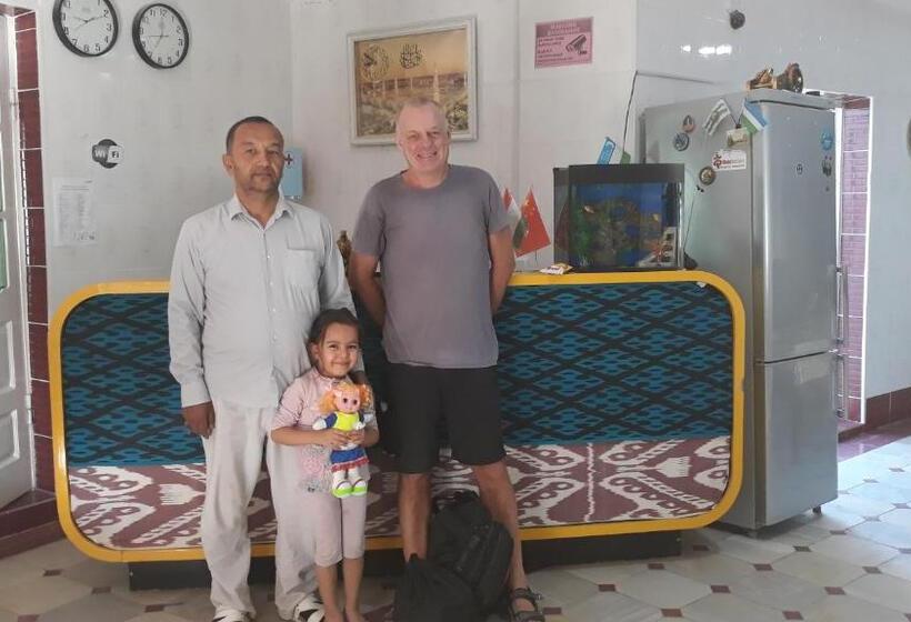 פנסיון Nastarin