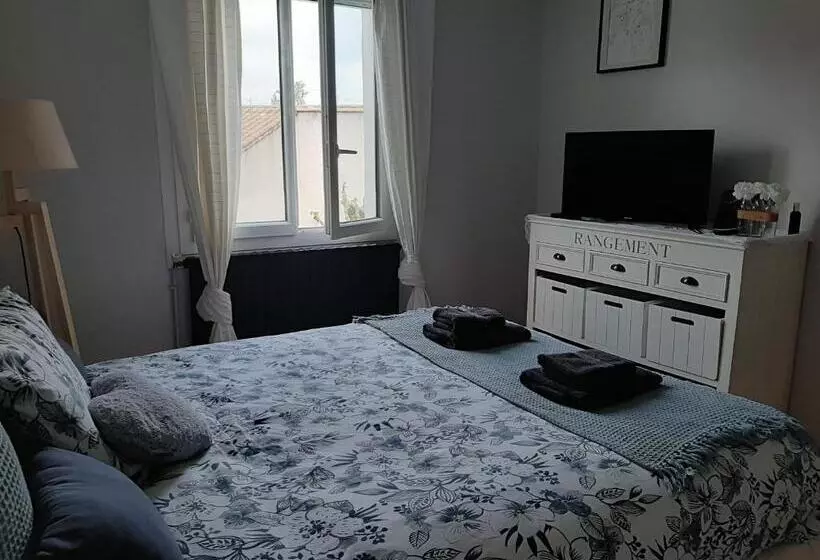 Aamiaismajoitus (B&B) Chambre Double Dans Maison Chaleureuse Et Familiale
