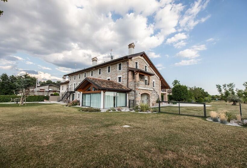 פנסיון Atmosfere Charme & Country