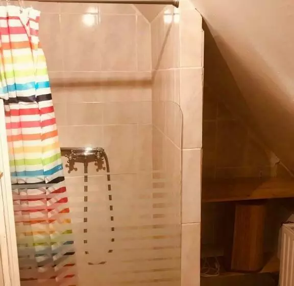 Majatalo Dépendance Du Ru D Ausson 4 Personnes