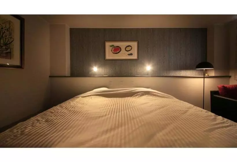 Hotelli Coonel Inn   Vacation Stay 33516v