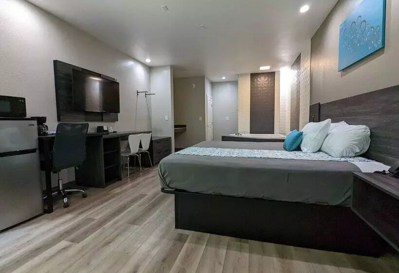 Hotelli Crystal Inn Jacinto City