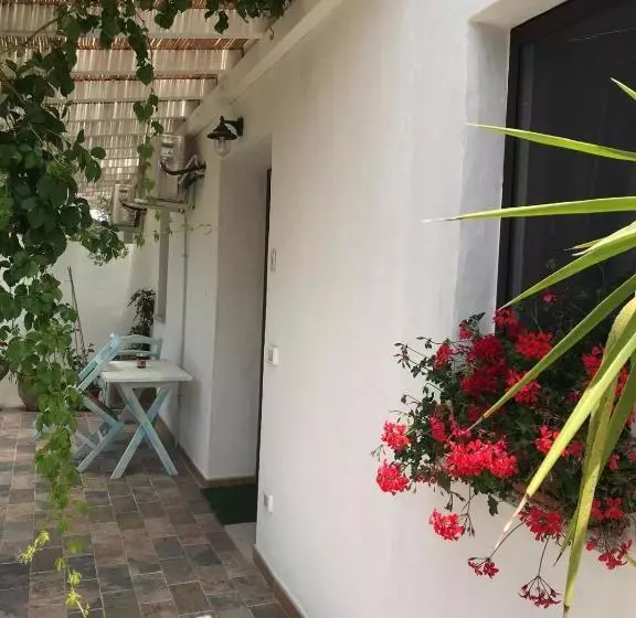 ペンション La Fragola In Campagna 6 K M Da San Pantaleo