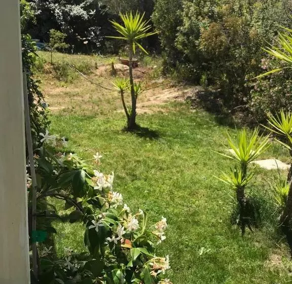 ペンション La Fragola In Campagna 6 K M Da San Pantaleo