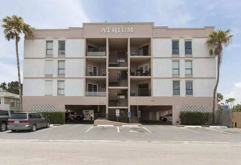 Atrium #102