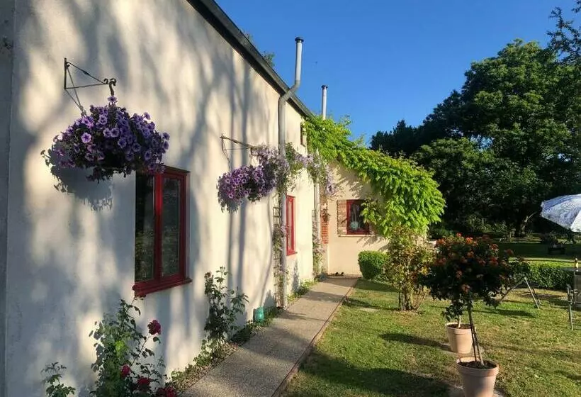 Aamiaismajoitus (B&B) Champ Du Bois