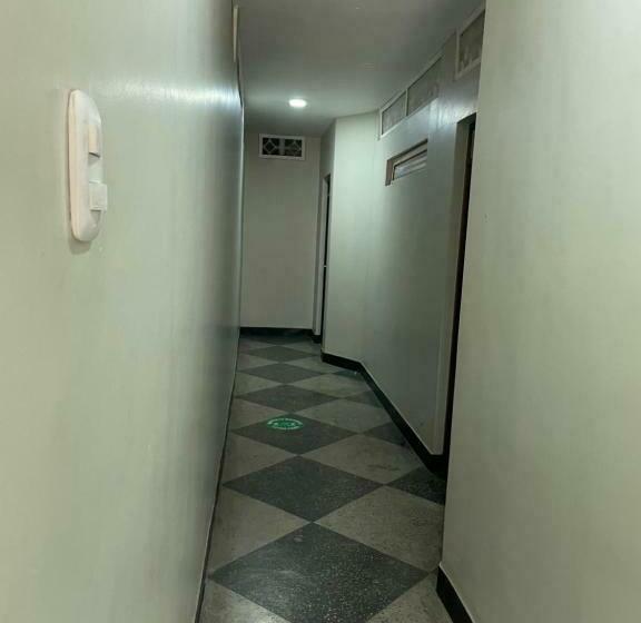 هتل Alojamiento Tahuari