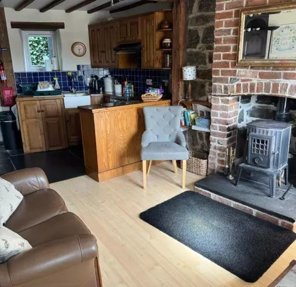 Annie’s Cottage