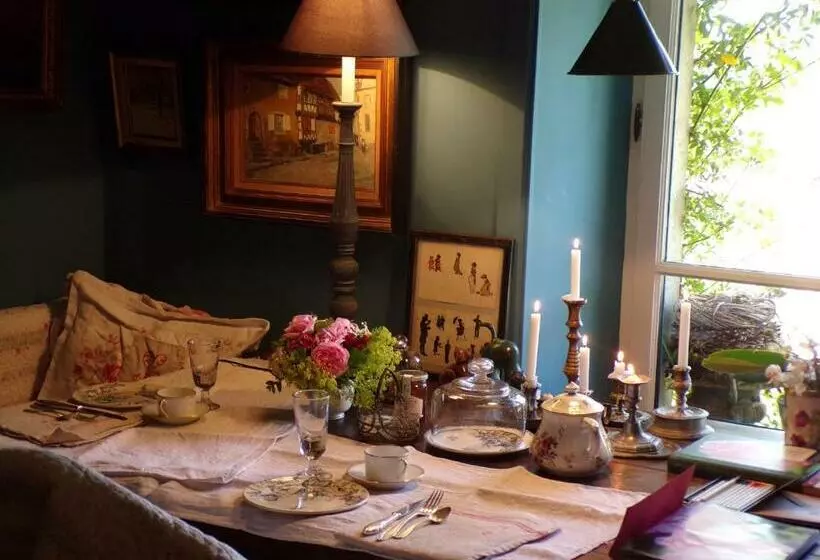 Aamiaismajoitus (B&B) La Maison De Royer