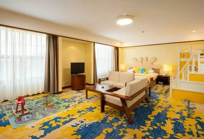 Discoveryland Hotel Dalian