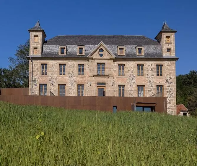 ホテル Cueillette