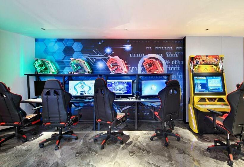 בית מלון כפרי Global Village Riverside