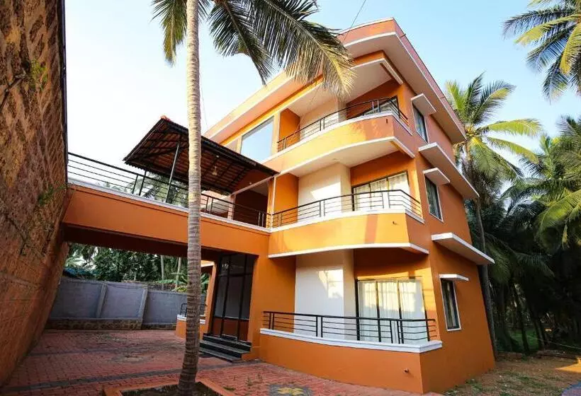 ホテル Saikushi Beach Resort