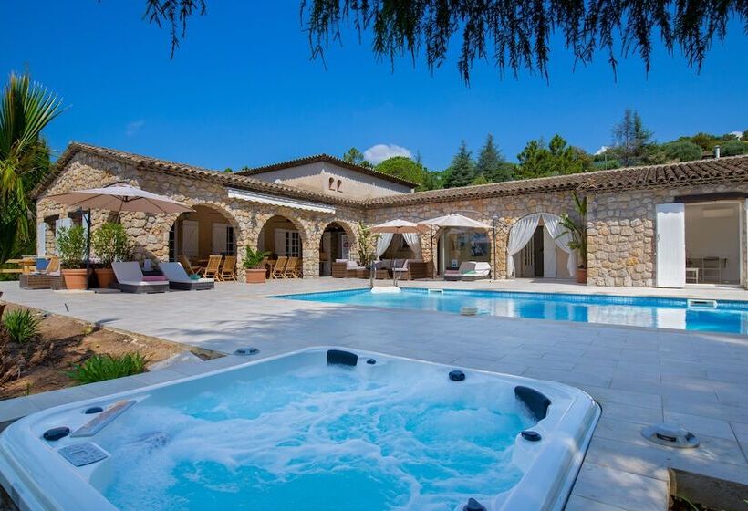 リゾートホテル La Connexion, Gay Men Only