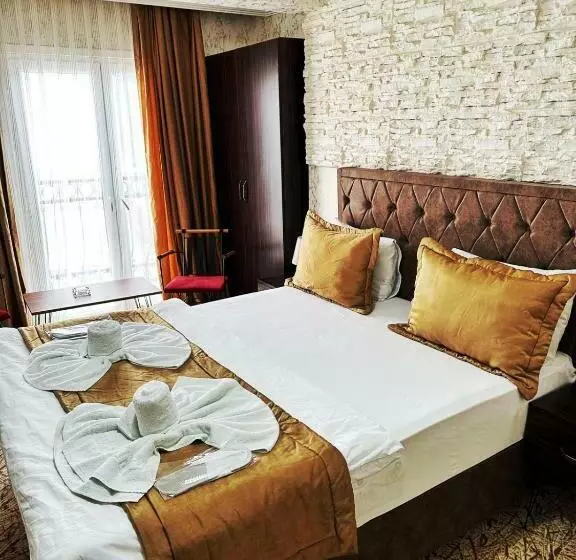 Rose Suite &