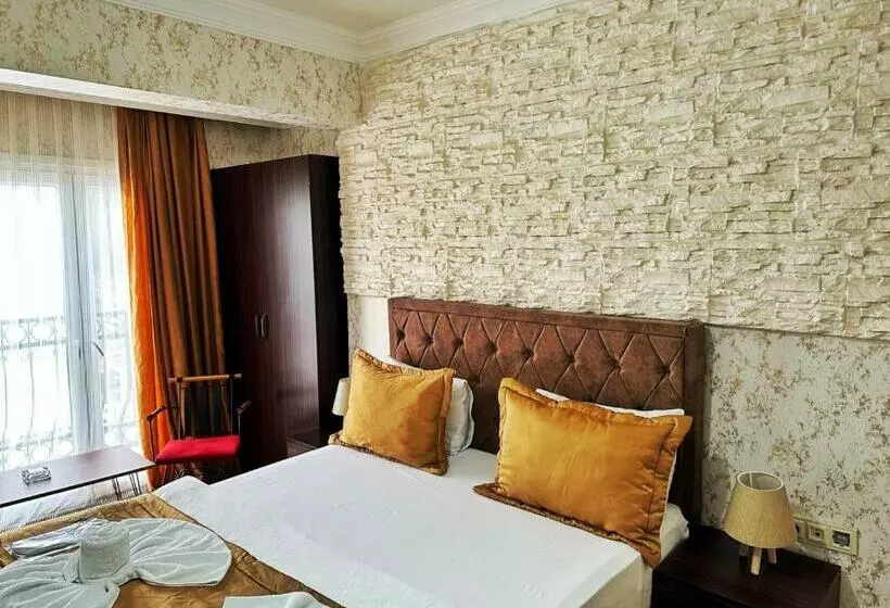 Rose Suite &