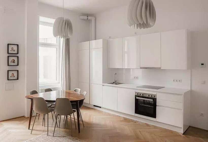 Heymi Apartments Zentagasse