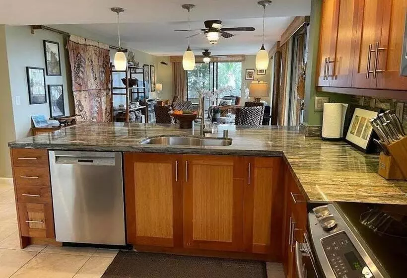 Holualoa Bay Villas 207 By Casago Kona   Huge Wraparound Deck To Enjoy