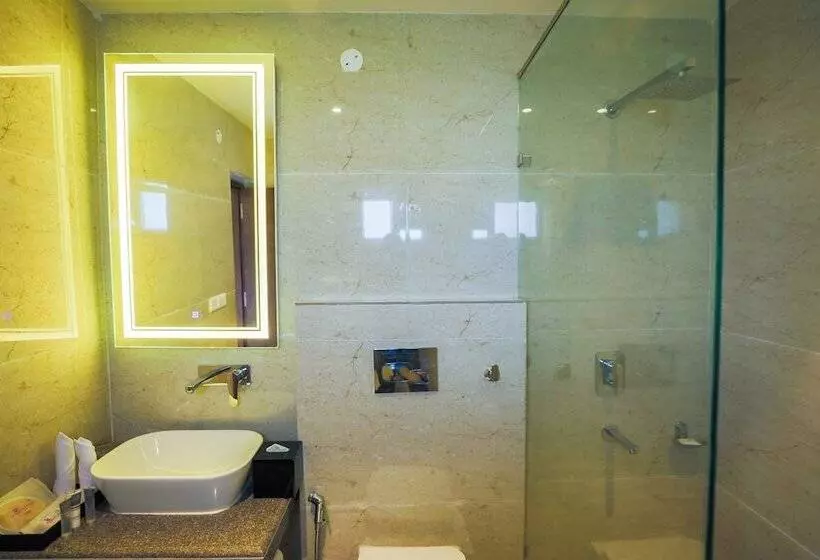 Hotelli Regenta Place Shimla On Hilltop