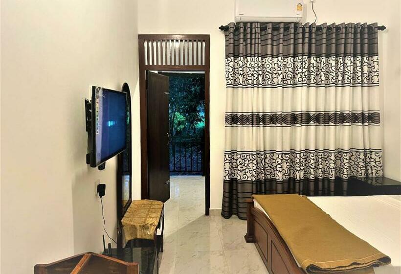 Hotel Thanayama Monaragala