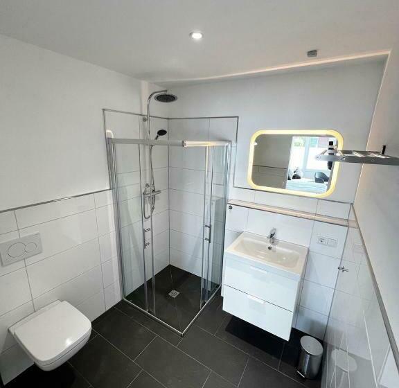 膳宿费 Kleines Boardinghouse