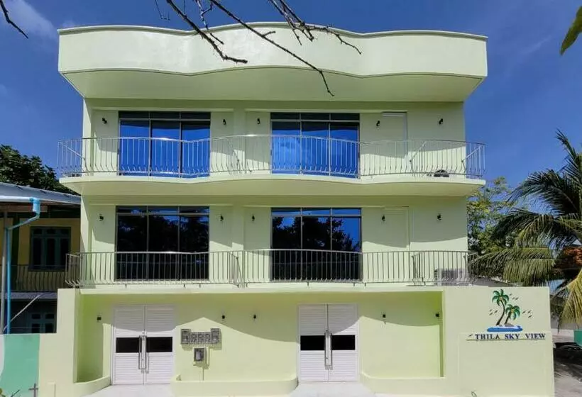 پانسیون Thila Sky View   Guest House