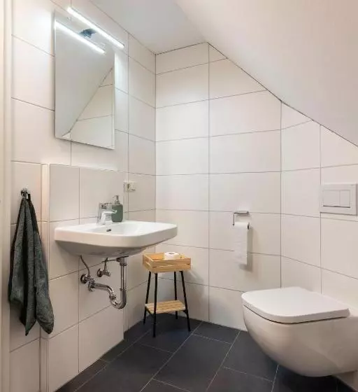 Privates Ruhiges Haus Im Herzen Der Neustadt