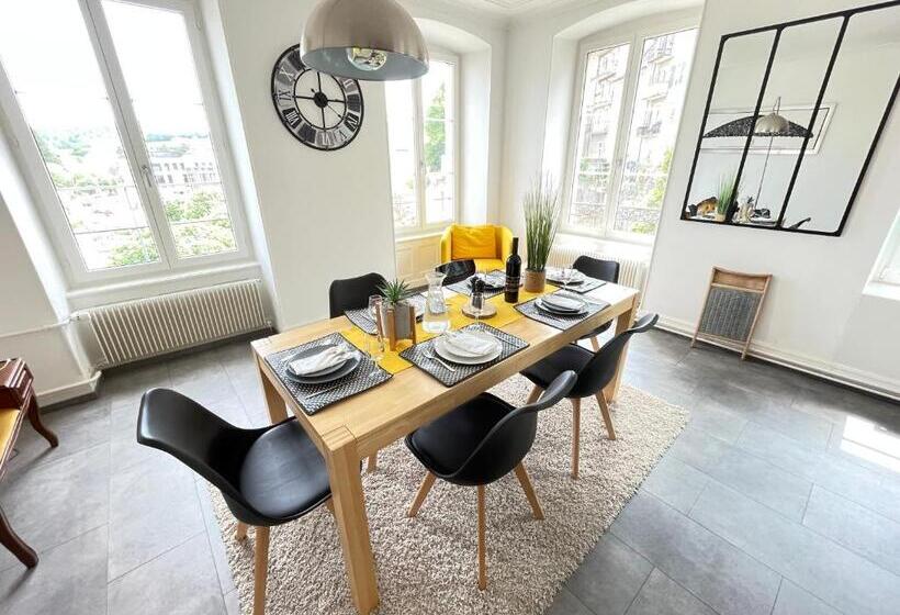 The 5 Continents   All 3 Floors By Stay Swiss