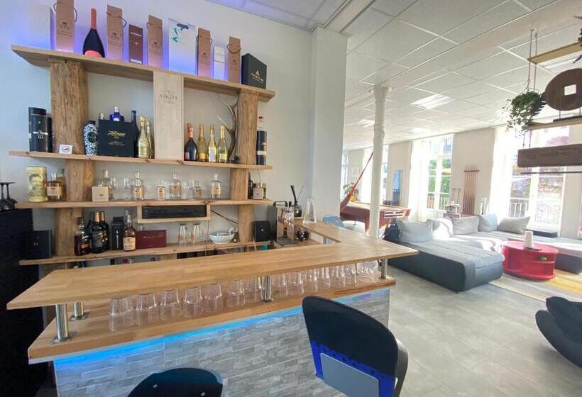 The 5 Continents   All 3 Floors By Stay Swiss