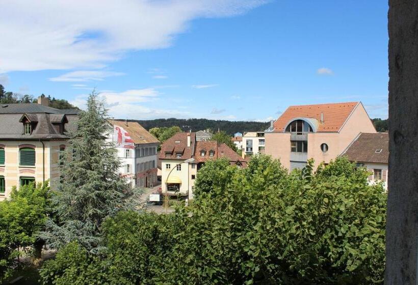 The 5 Continents   All 3 Floors By Stay Swiss