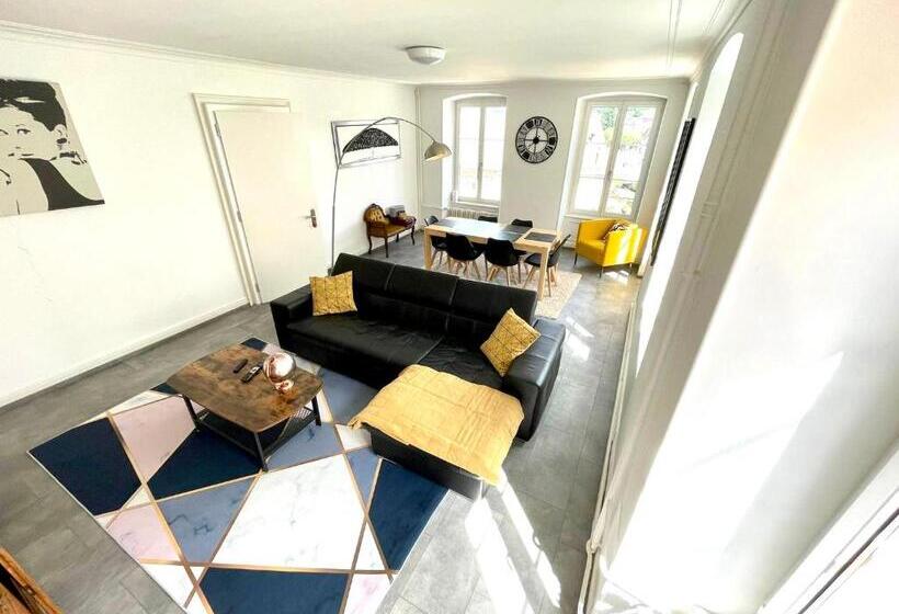 The 5 Continents   All 3 Floors By Stay Swiss