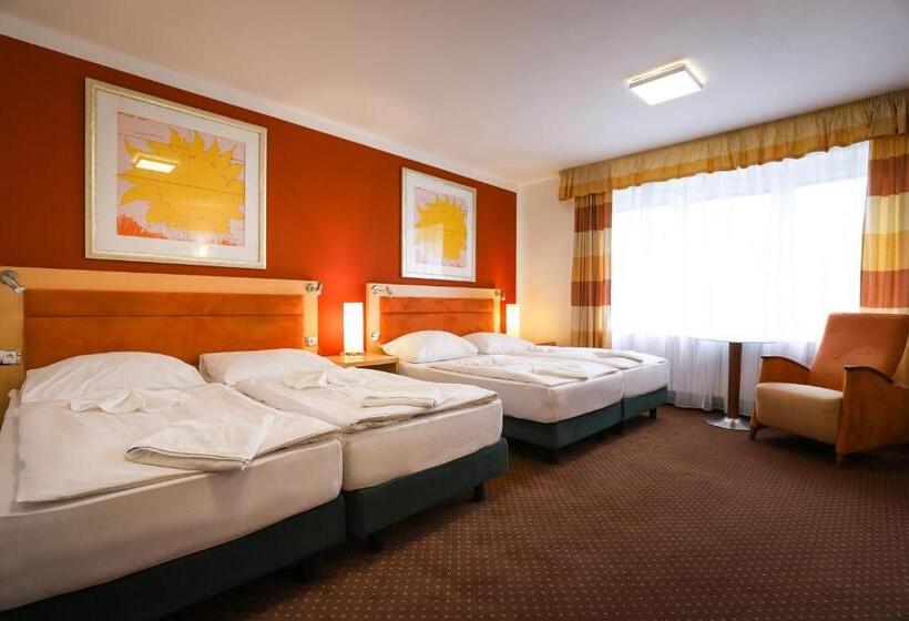 Active & Wellness Hotel Subterra