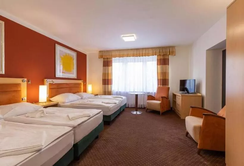 Active & Wellness Hotel Subterra