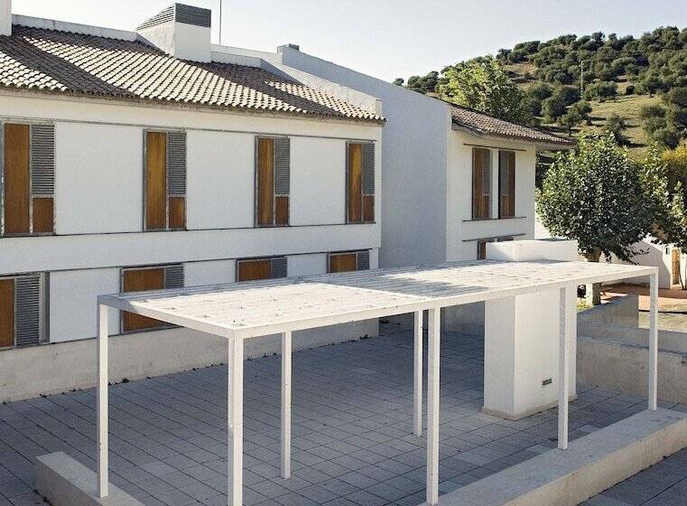 Albergue Inturjoven El Bosque Hostel