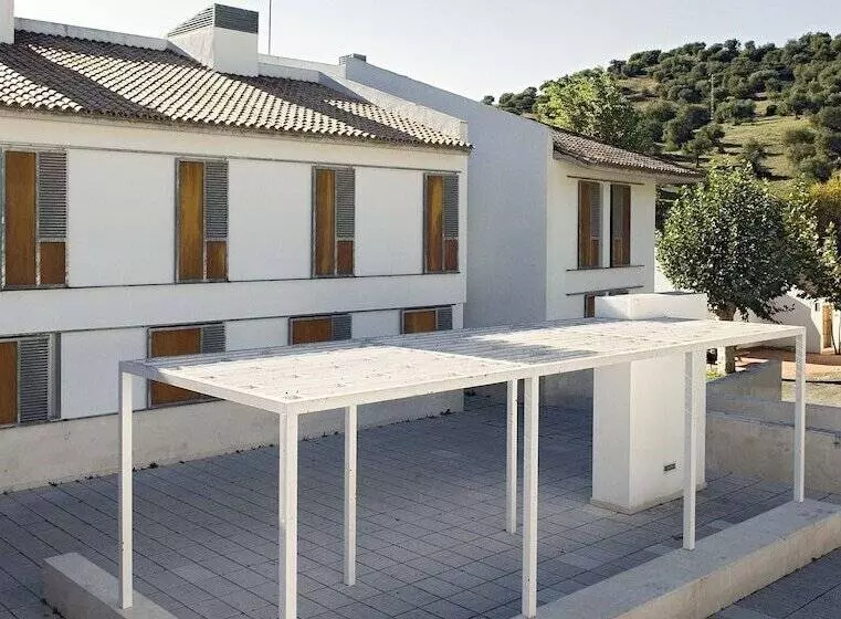 Albergue Inturjoven El Bosque   Hostel