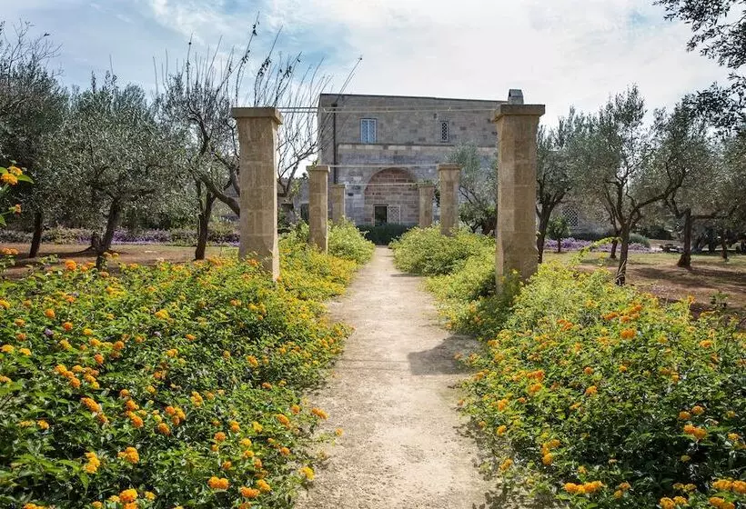 ベッドアンドブレックファースト Masseria Saietti