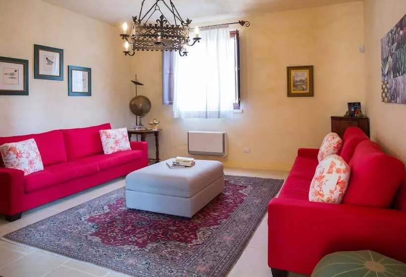 ベッドアンドブレックファースト Masseria Saietti