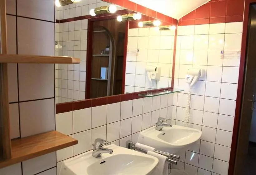 민박 Pension Müller Gartner