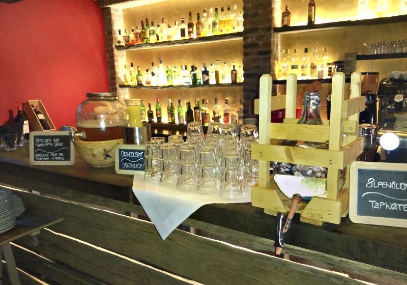 هتل Alpenblick Weggis Panorama & Alpen Chic